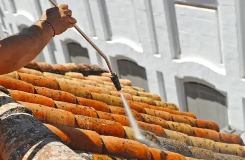 Nettoyage de toitures - Vitry-sur-Orne